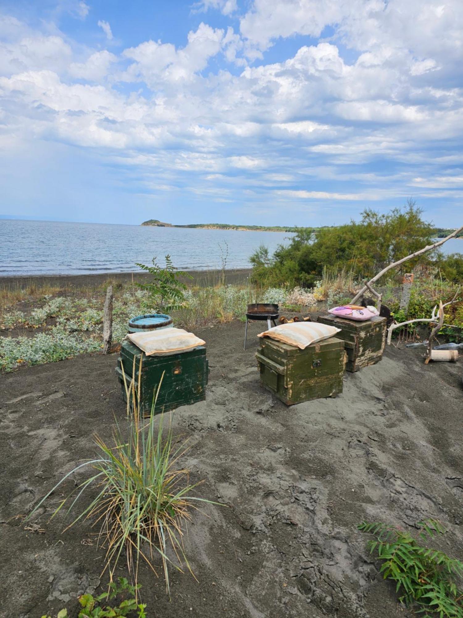 Beachfront Caravans Hotel Chernomorets Buitenkant foto